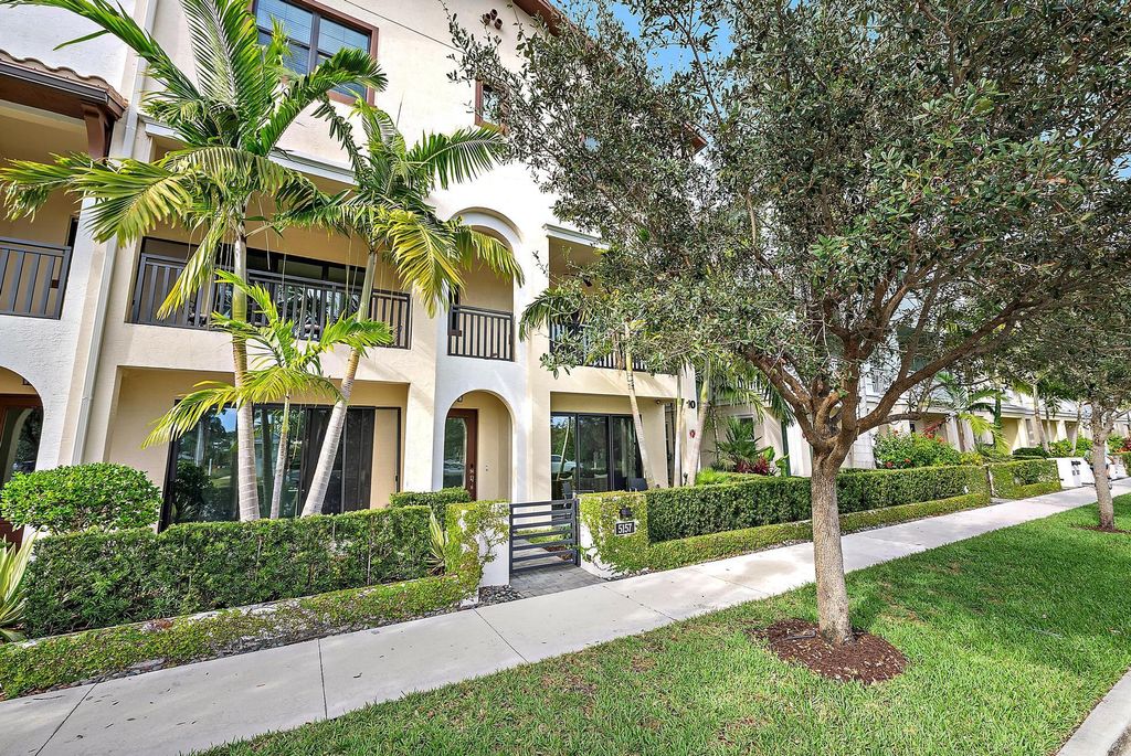 Photo of 5157 Beckman Terrace, Palm Beach Gardens, FL 33418 (MLS # R11143659)