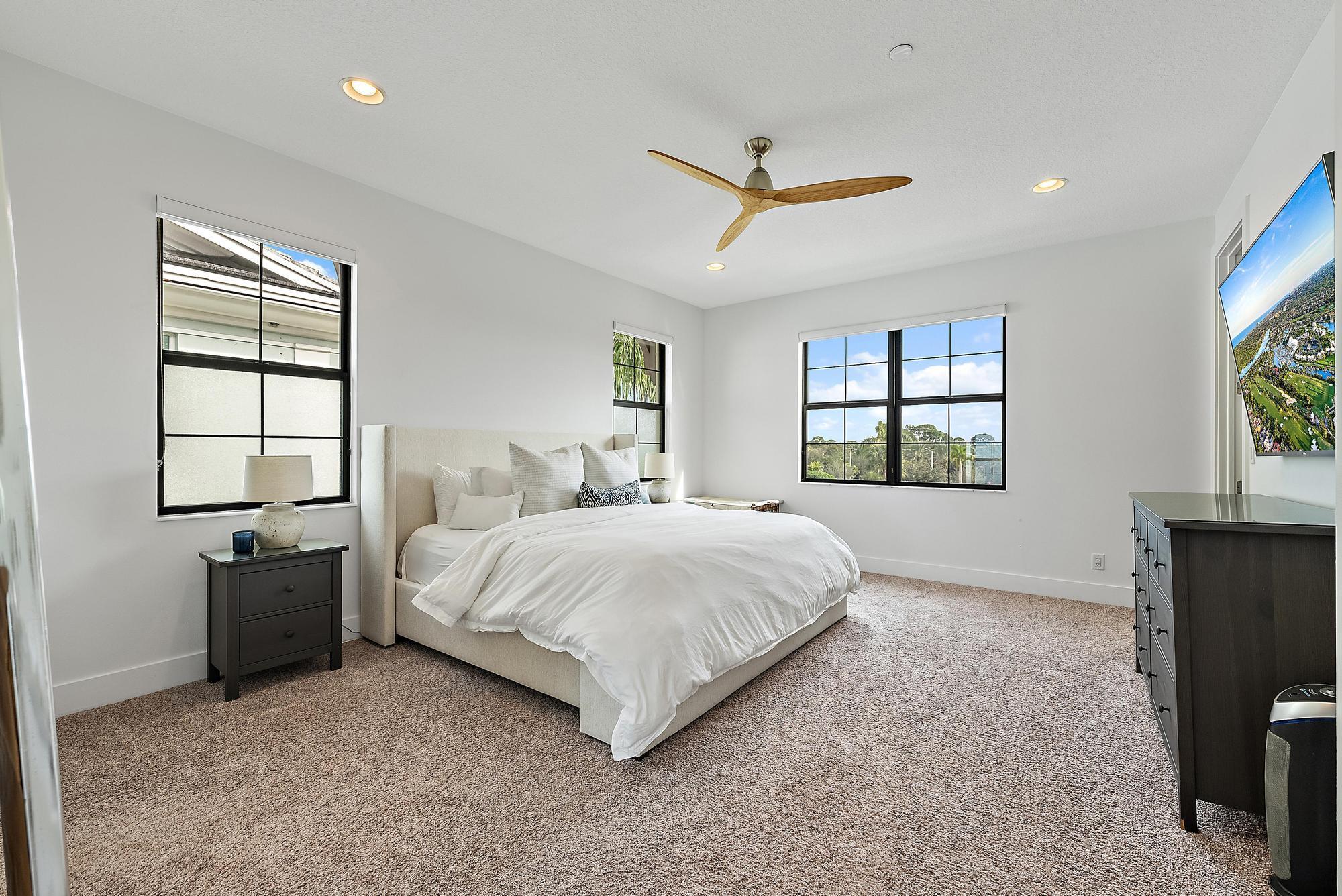 ALTON - Residential Lease