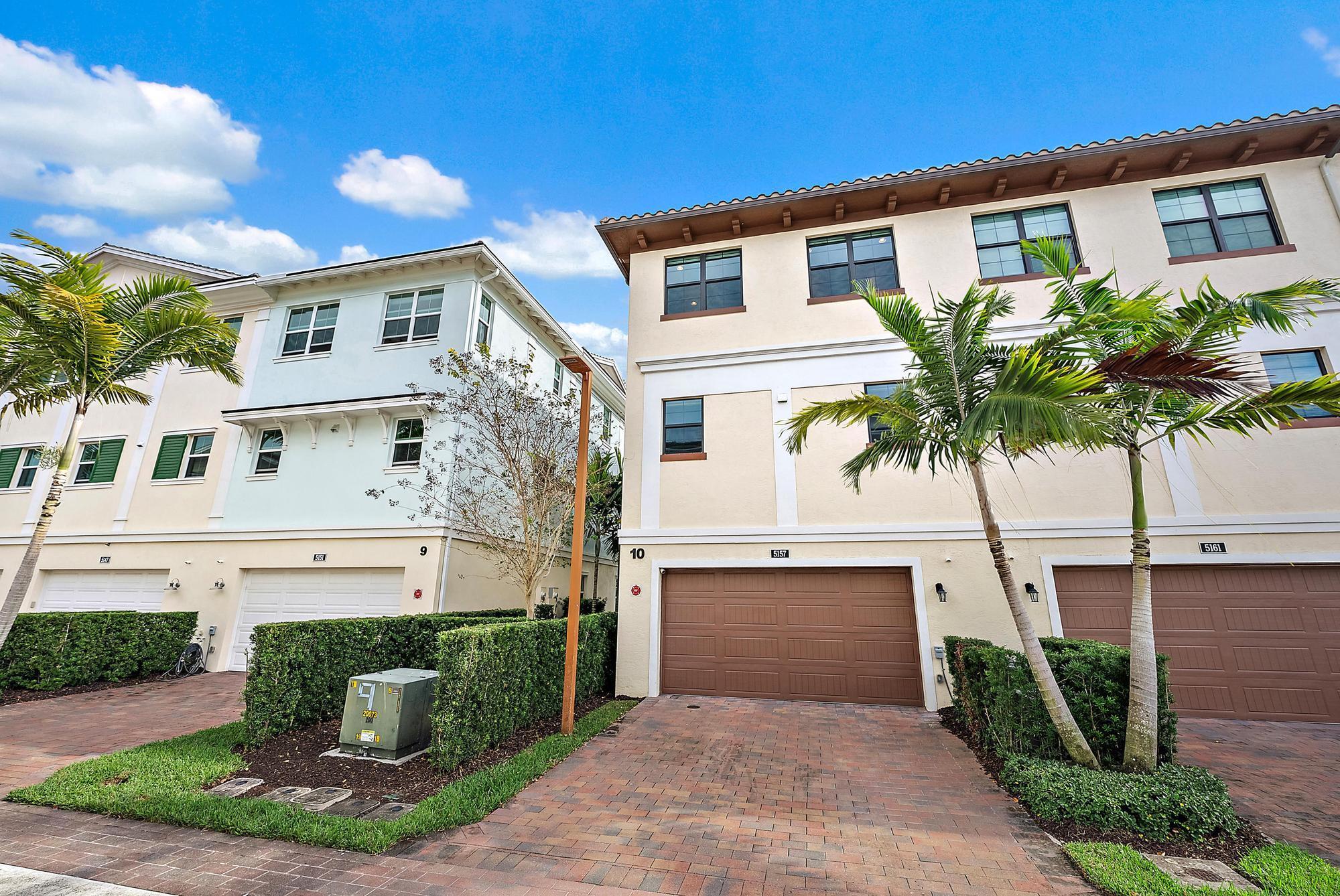 ALTON - Residential Lease