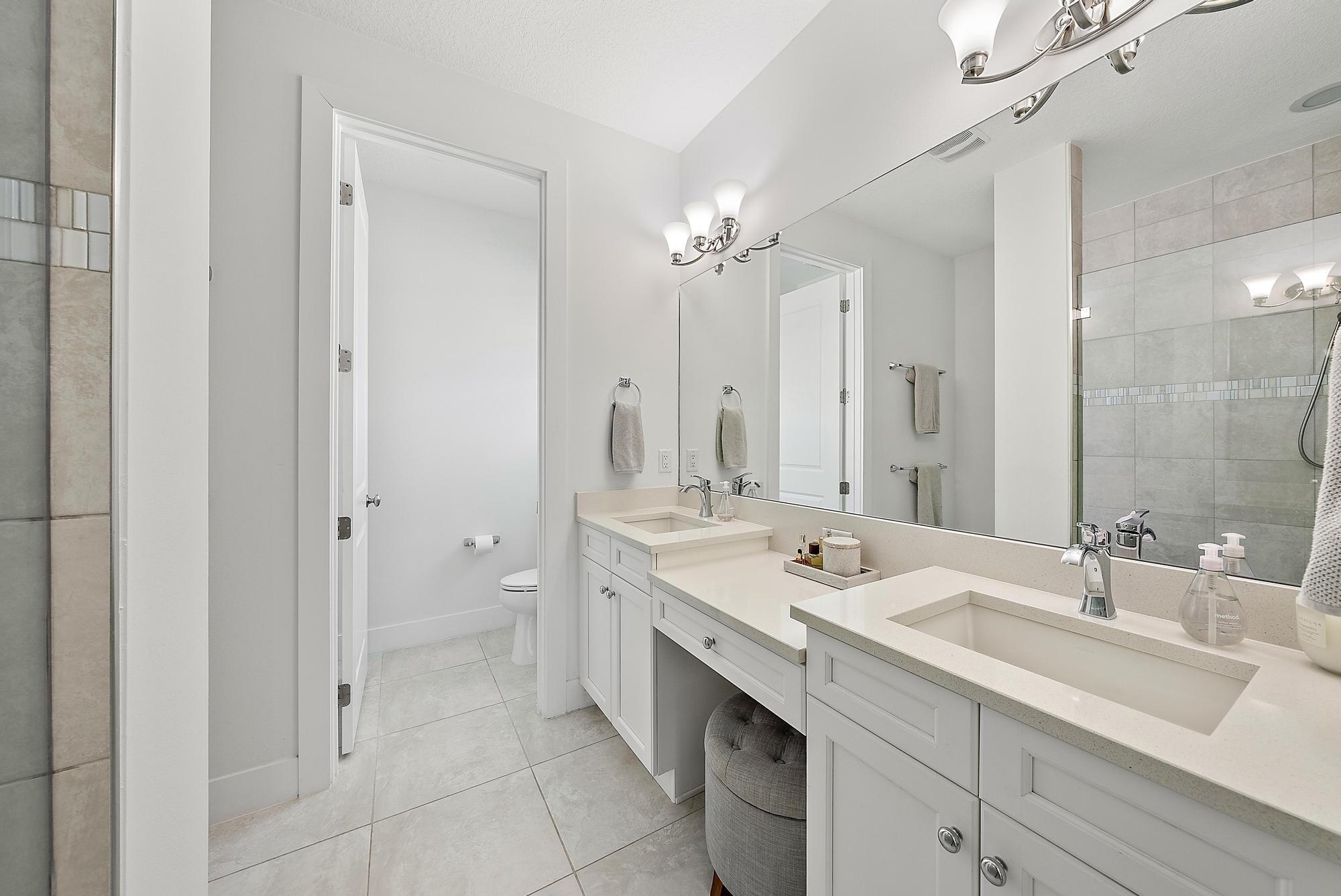 ALTON - Residential Lease