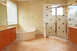 PASADENA AT PEMBROKE SHORES - Residential Lease