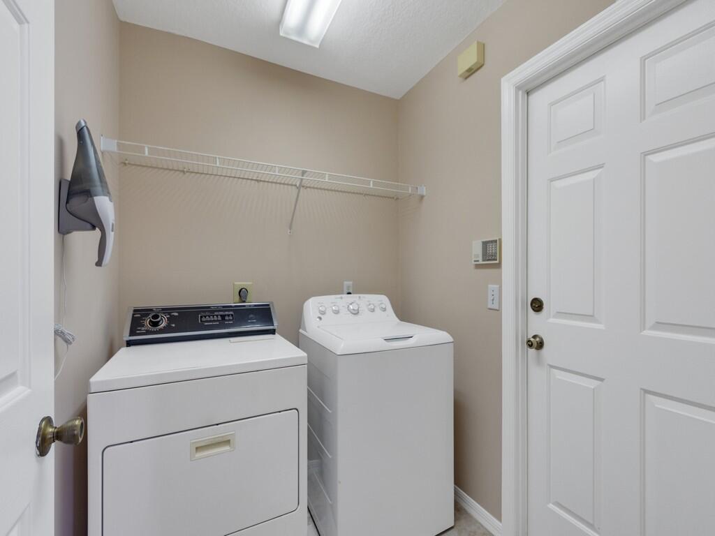 VERO BEACH HIGHLANDS UNIT 4 - Residential