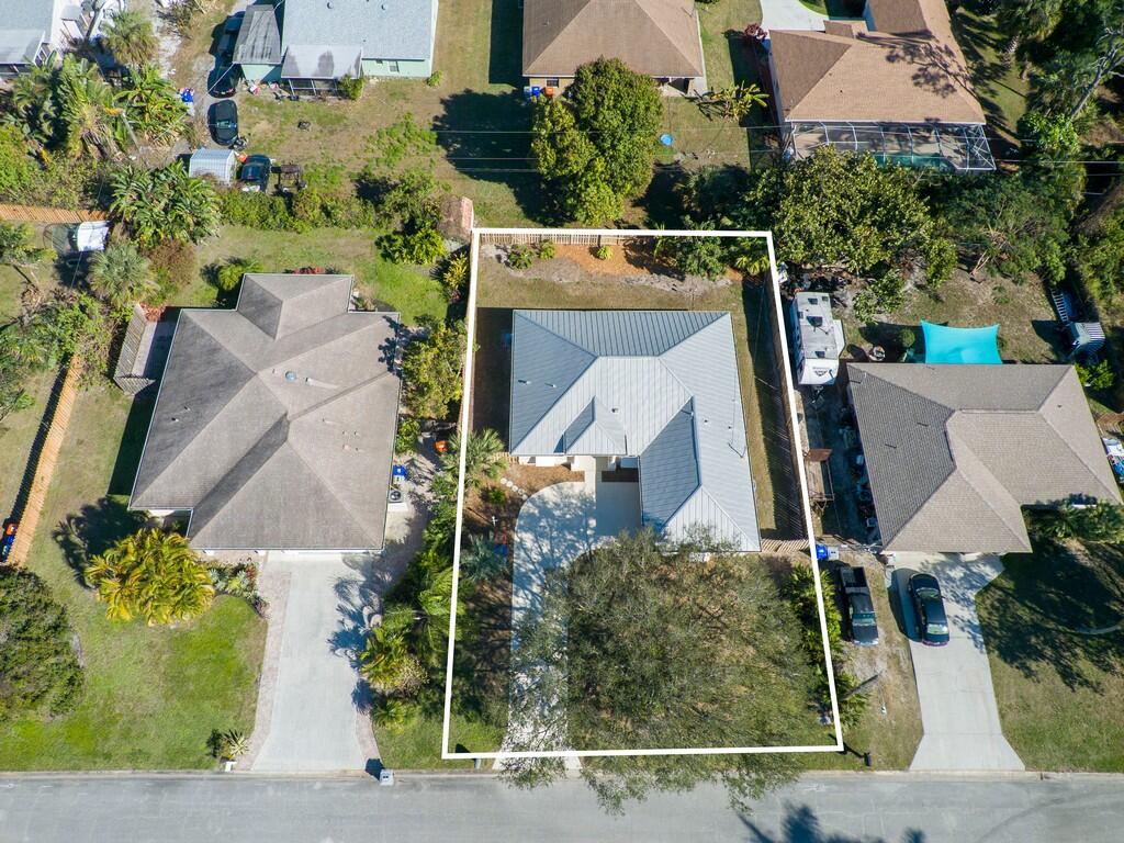 VERO BEACH HIGHLANDS UNIT 4 - Residential