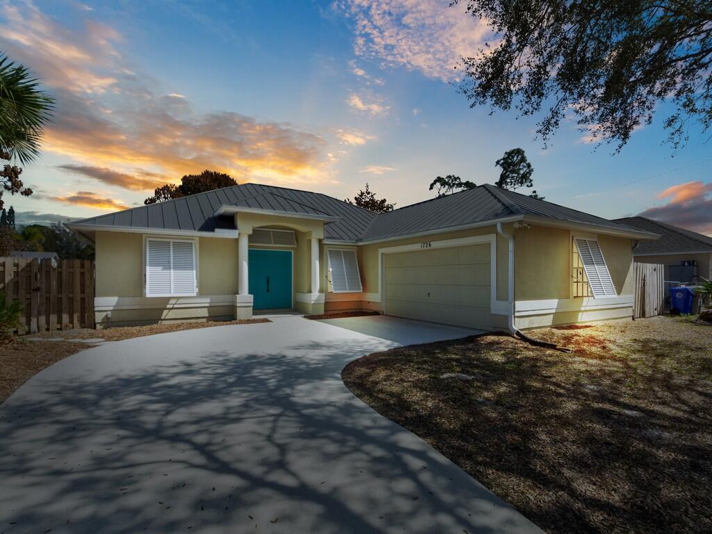 VERO BEACH HIGHLANDS UNIT 4 - Residential