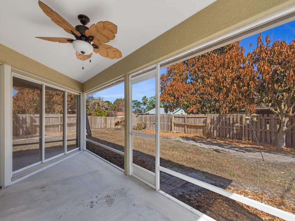 VERO BEACH HIGHLANDS UNIT 4 - Residential