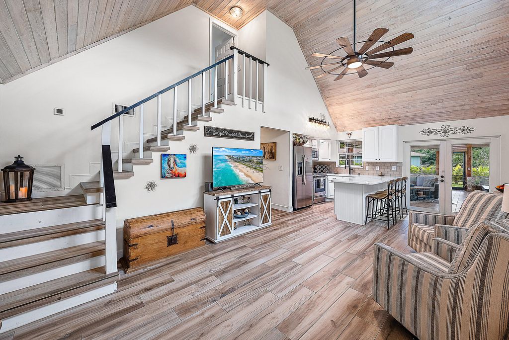 Photo of 15718 Haynie Lane, Jupiter, FL 33478 (MLS # R10957255)