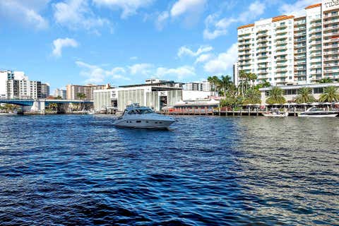 Tiny photo for 2900 NE 30th Street #Apt 8j, Fort Lauderdale, FL 33306 (MLS # B26036675)