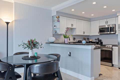 Tiny photo for 2900 NE 30th Street #Apt 8j, Fort Lauderdale, FL 33306 (MLS # B26036675)