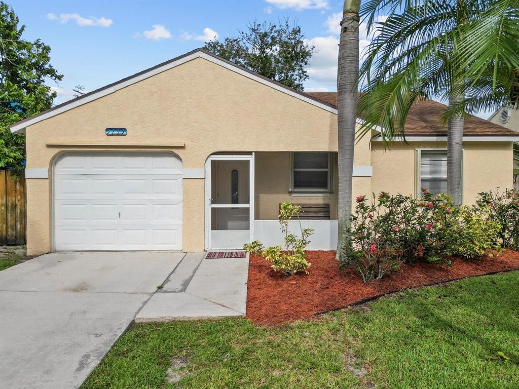Photo of 5795 SE Wilsie Drive, Stuart, FL 34997 (MLS # R10907279)