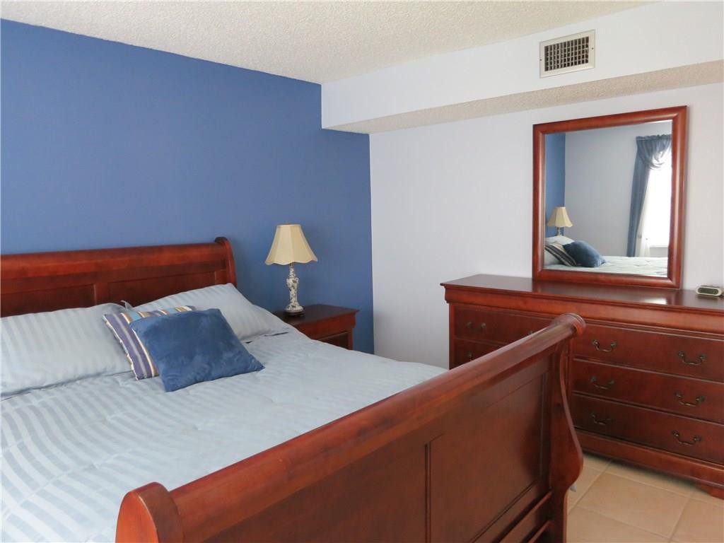 HI-GREEN OF INVERRARY #6 - Residential