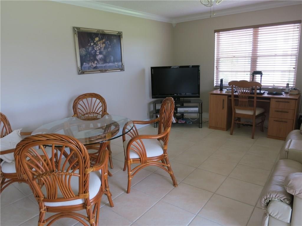 HI-GREEN OF INVERRARY #6 - Residential