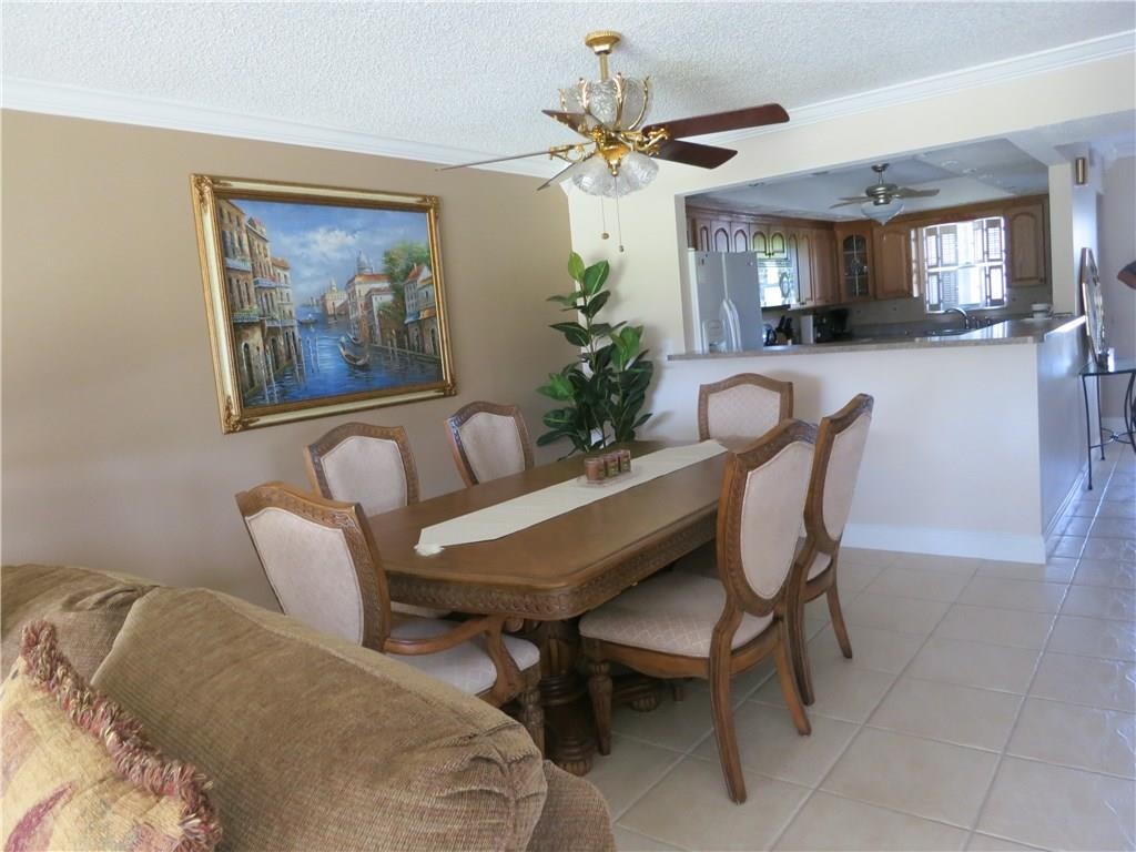 HI-GREEN OF INVERRARY #6 - Residential