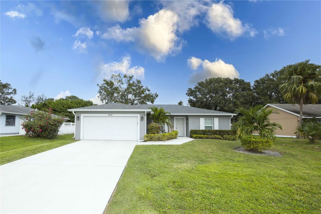 Photo of 1315 SW Chase Road, Port Saint Lucie, FL 34953 (MLS # F10450366)
