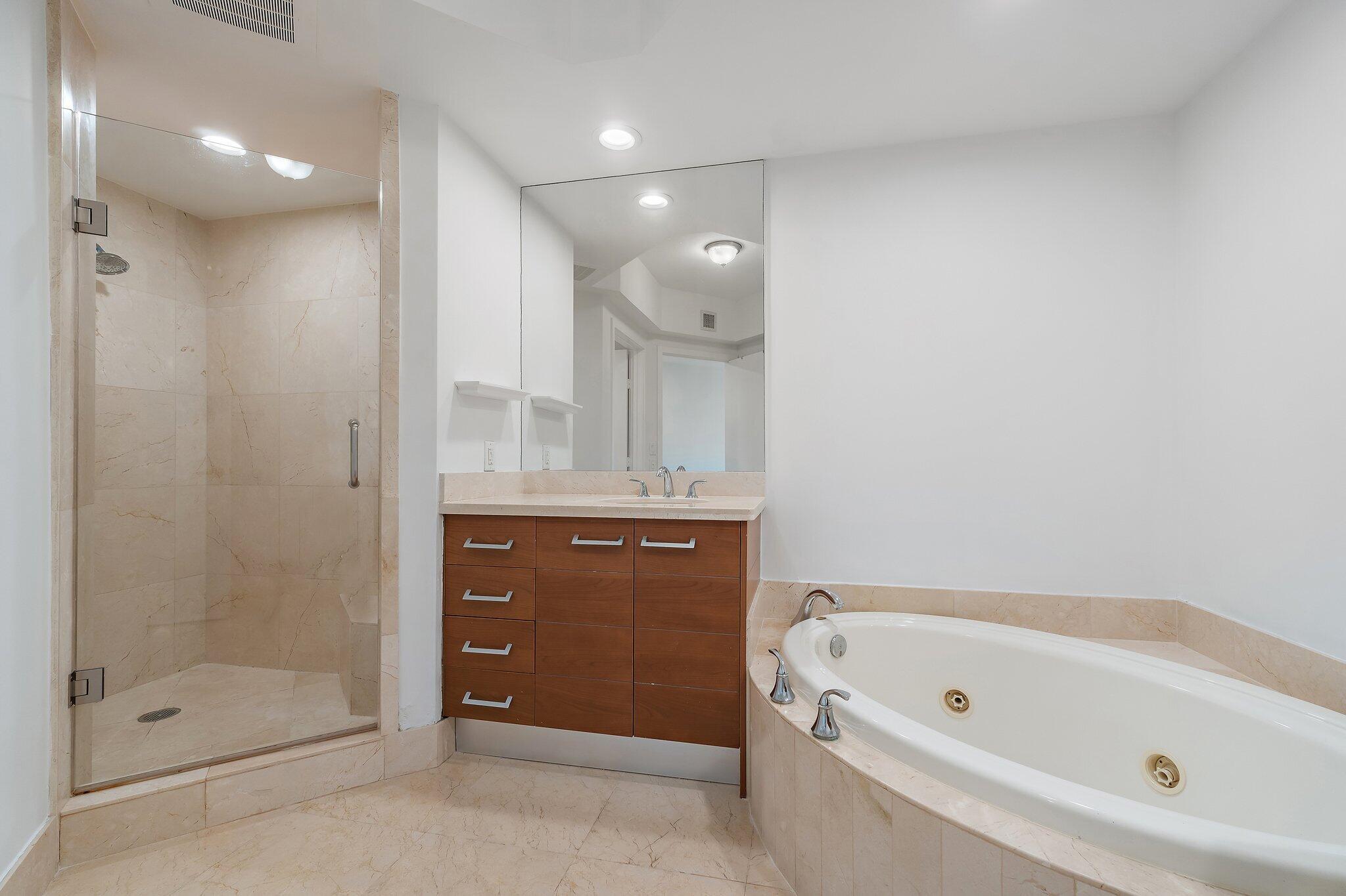 LANDMARK AT THE GARDENS CONDO - Residential