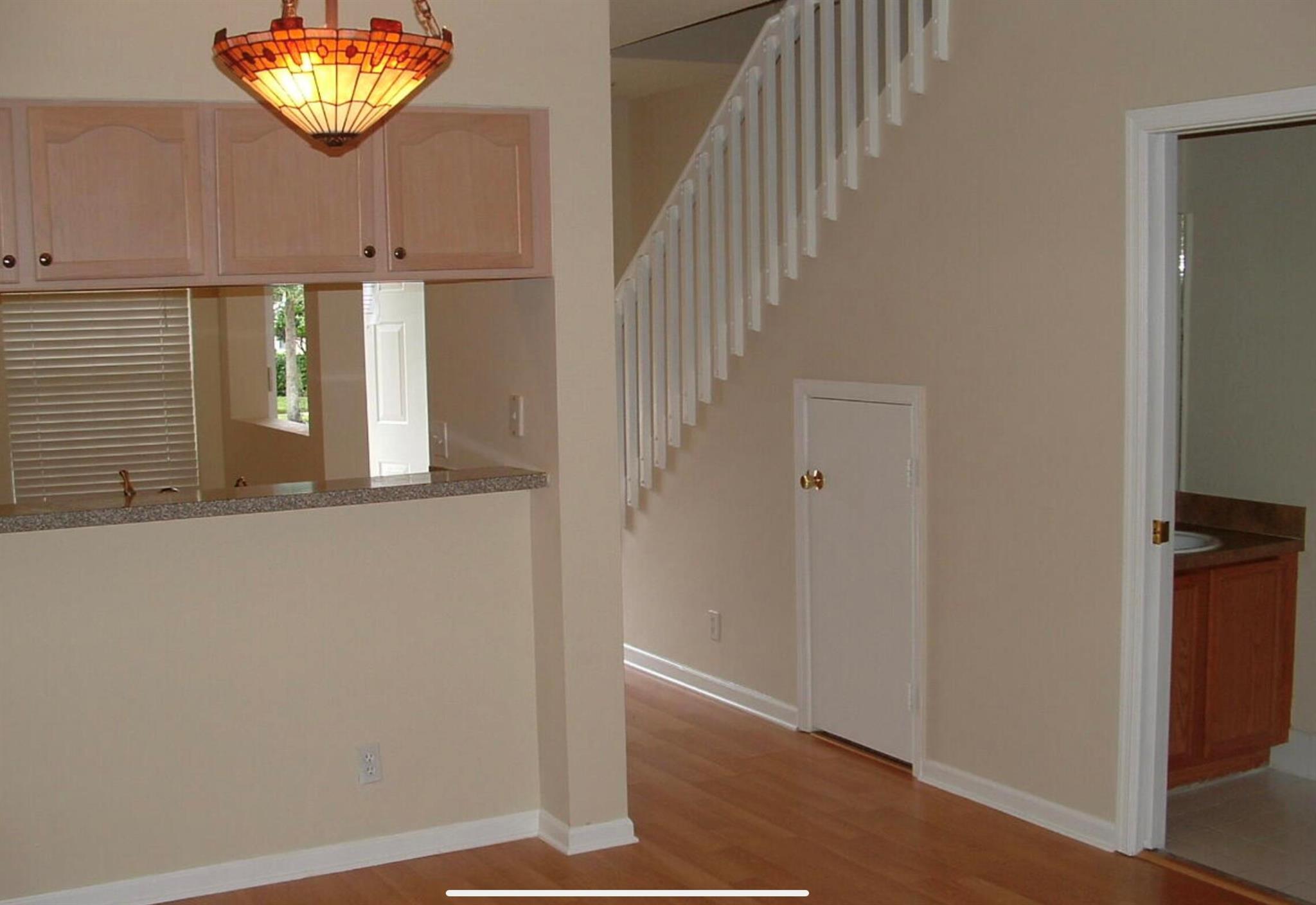 PALMBROOKE TOWNHOMES - Residential Lease