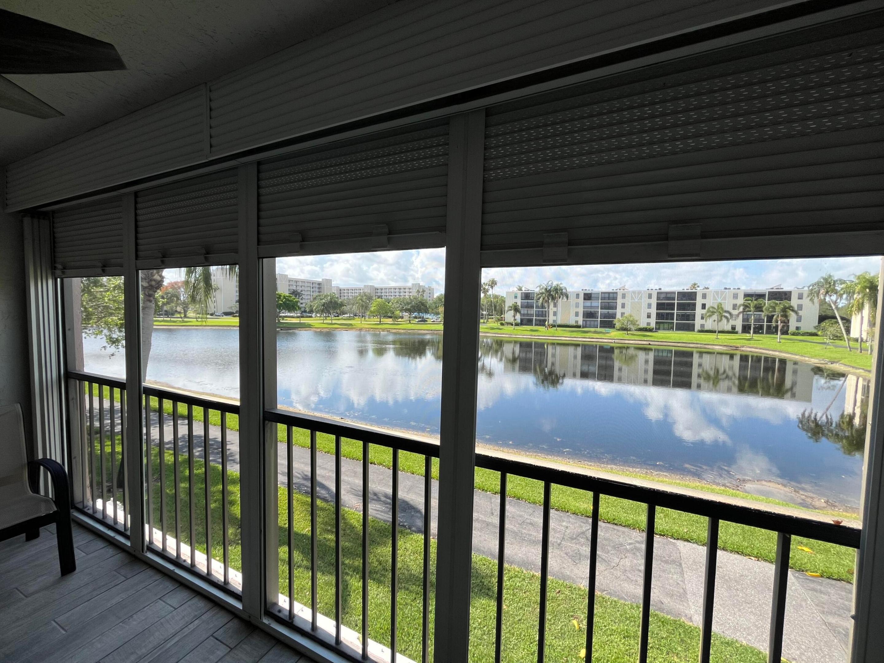 HUNTINGTON LAKES SEC FOUR CONDOS - Residential