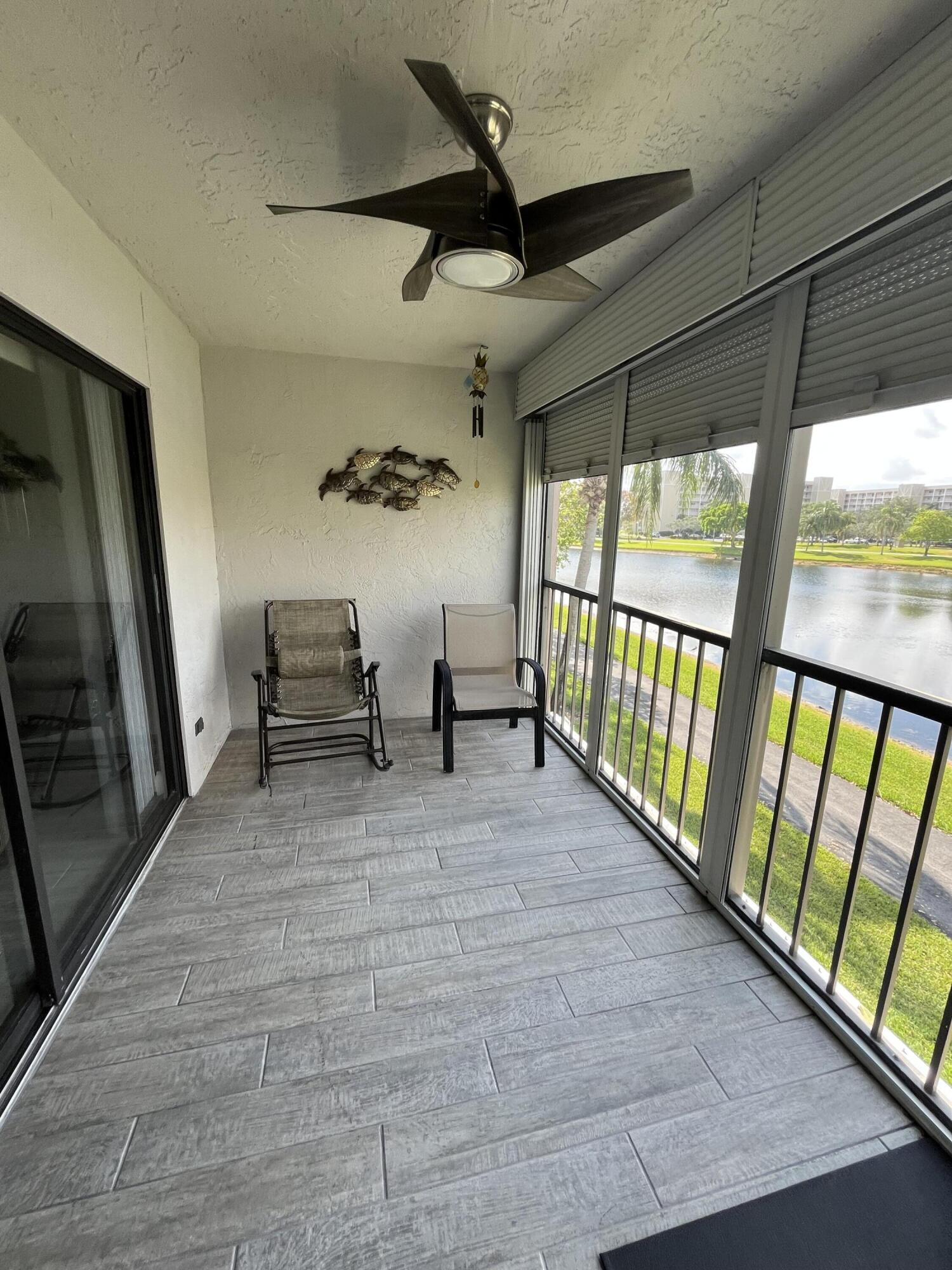HUNTINGTON LAKES SEC FOUR CONDOS - Residential
