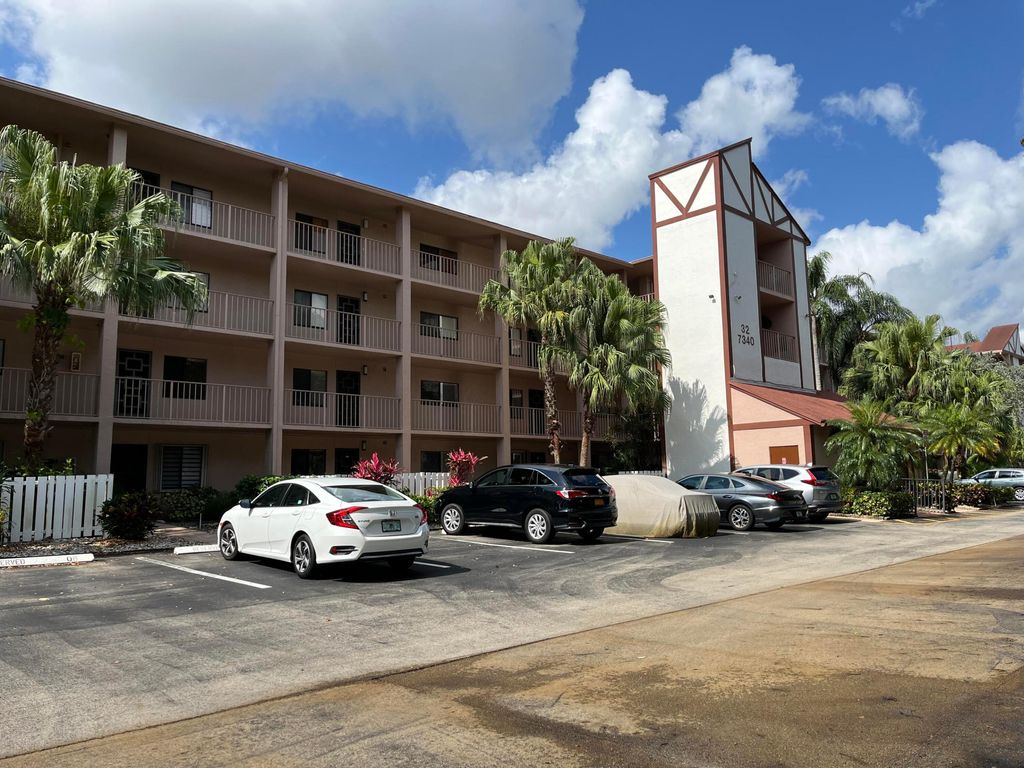 Photo of 7340 Amberly Lane #205, Delray Beach, FL 33446 (MLS # B26022765)