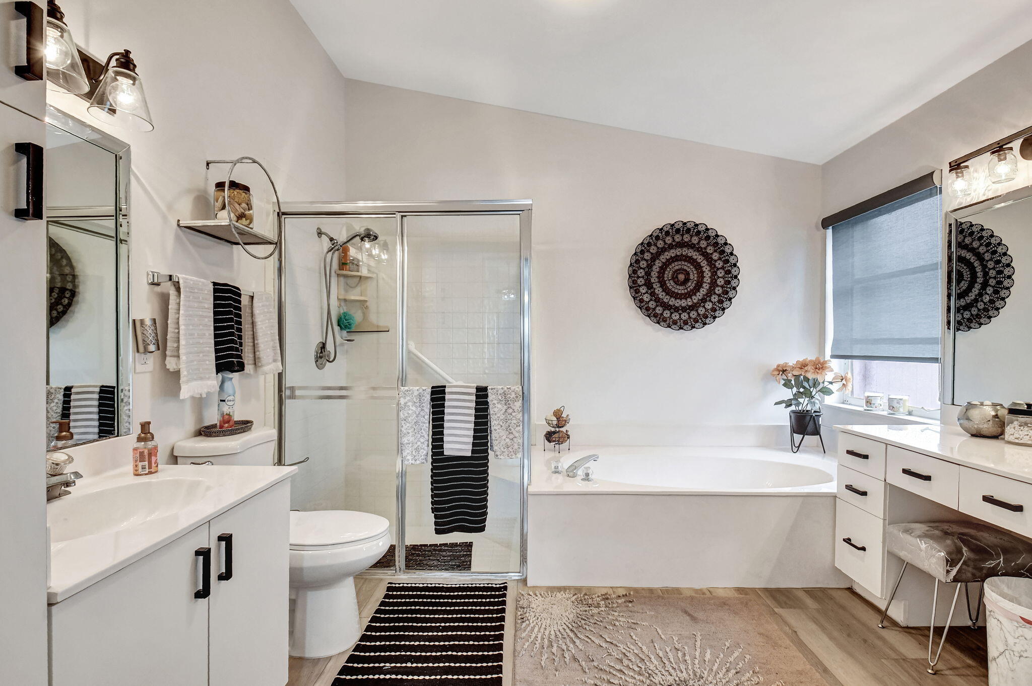 PALM ISLES - Residential