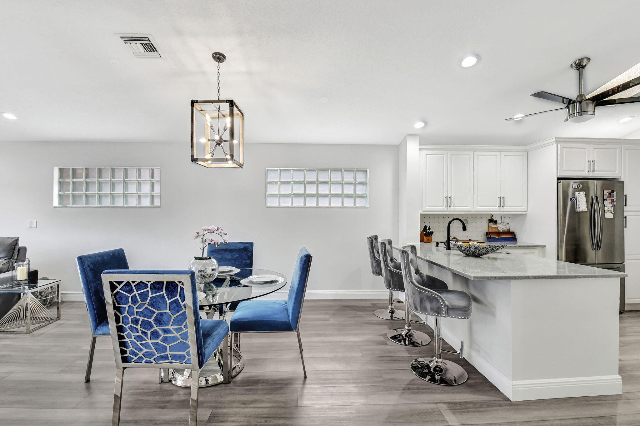 PALM ISLES - Residential