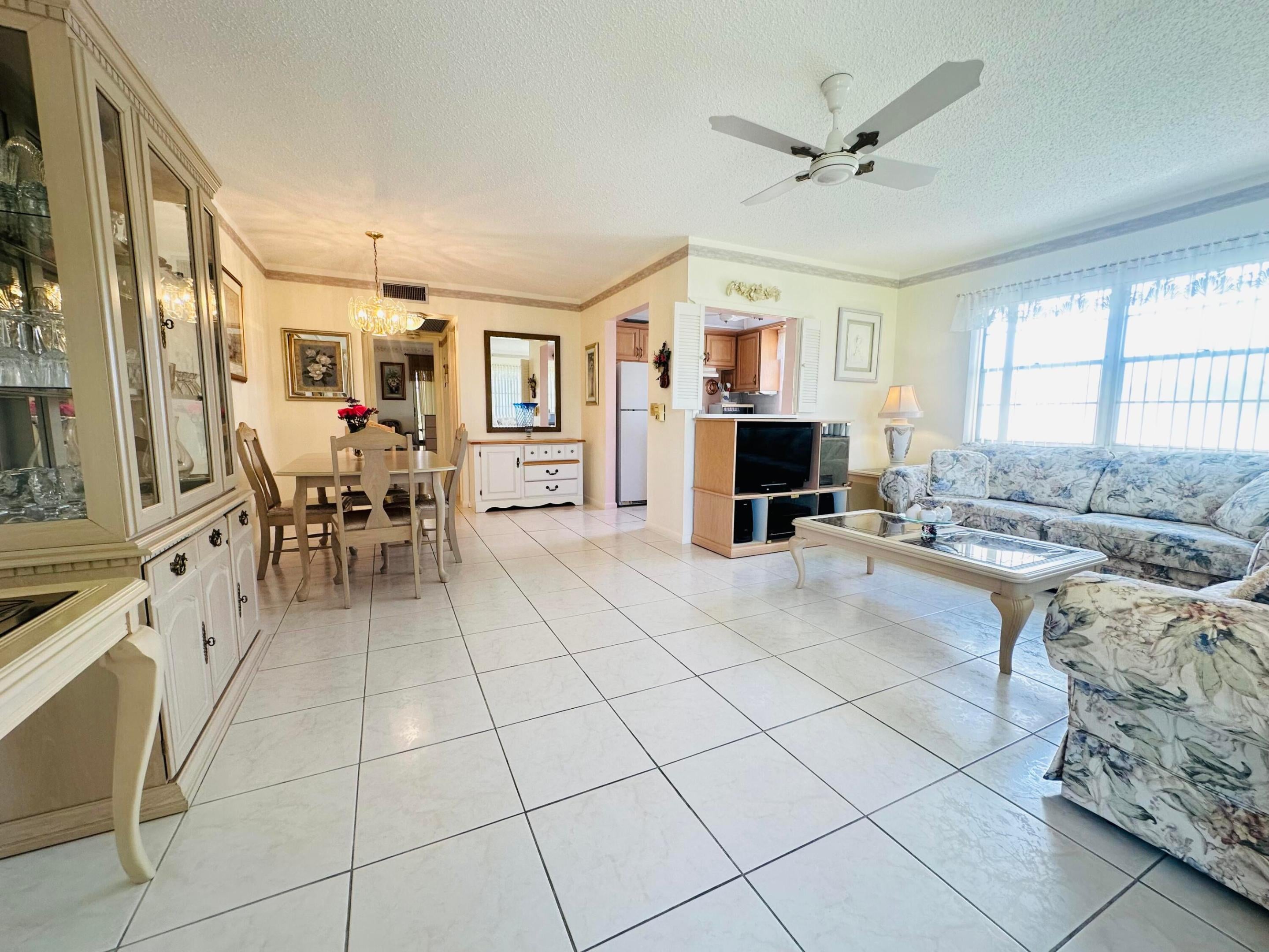 41 Lyndhurst B