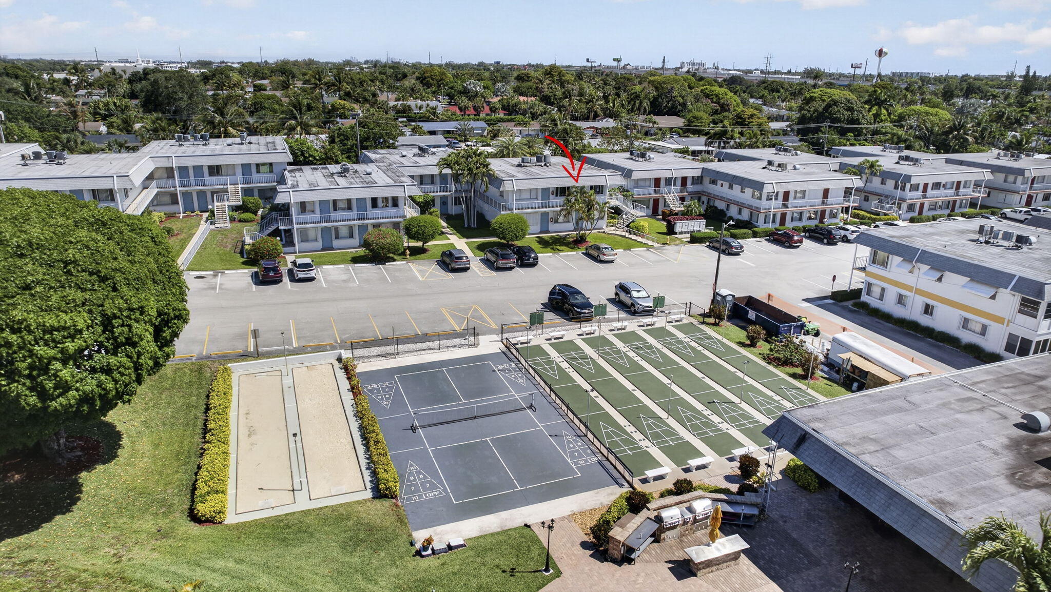 MURRY HILLS APT BLDG CONDO - Residential