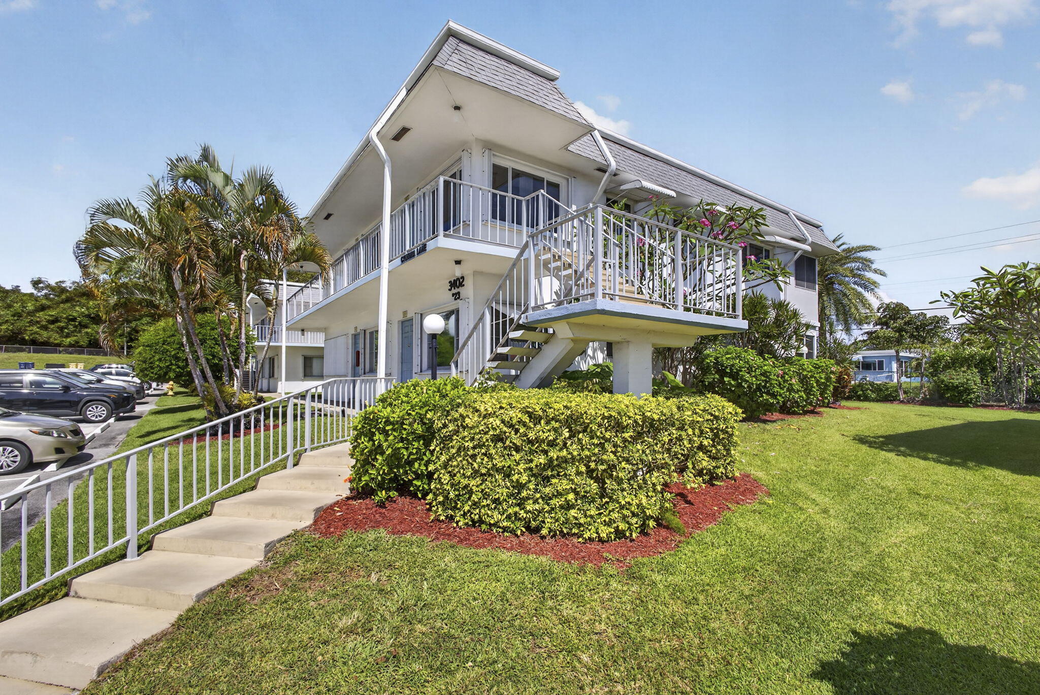 3402 Cynthia Lane 201