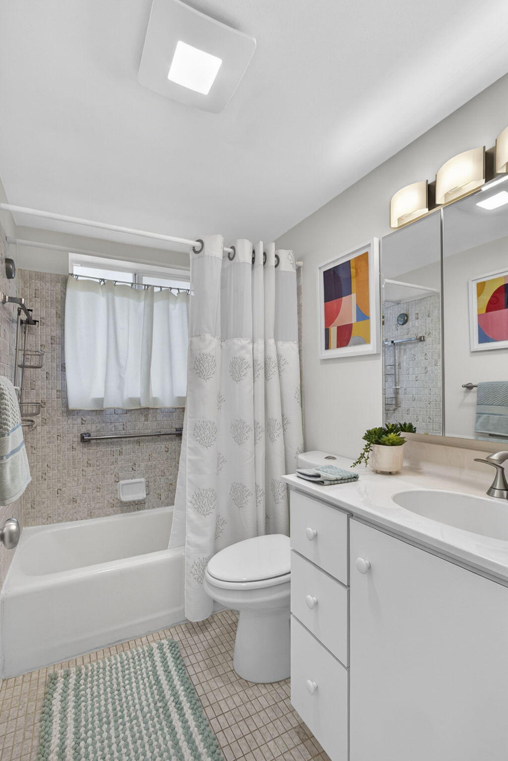 MURRY HILLS APT BLDG CONDO - Residential