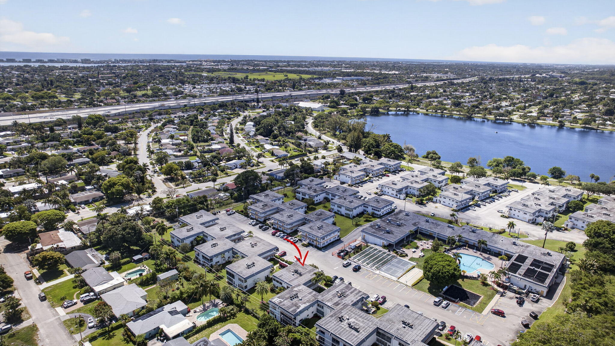 MURRY HILLS APT BLDG CONDO - Residential