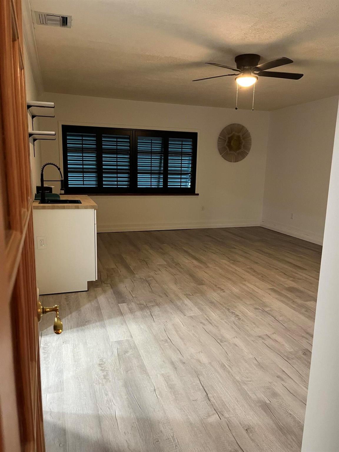 227030 Leilani Heights - Residential Lease