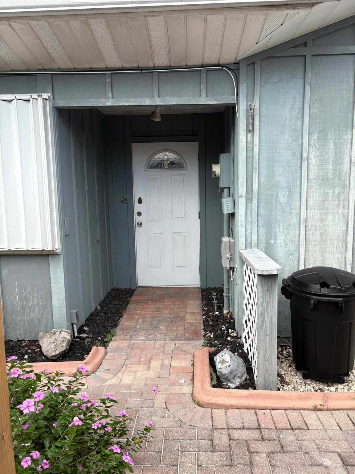 227030 Leilani Heights - Residential Lease