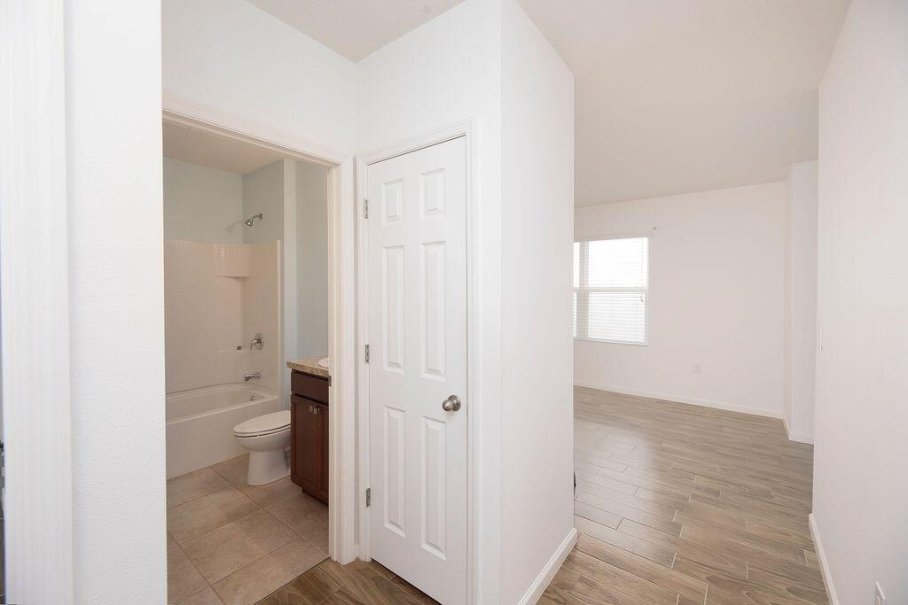 TRADITION PLAT NO 29 - Residential Lease