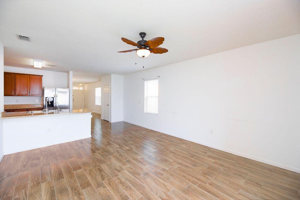 TRADITION PLAT NO 29 - Residential Lease