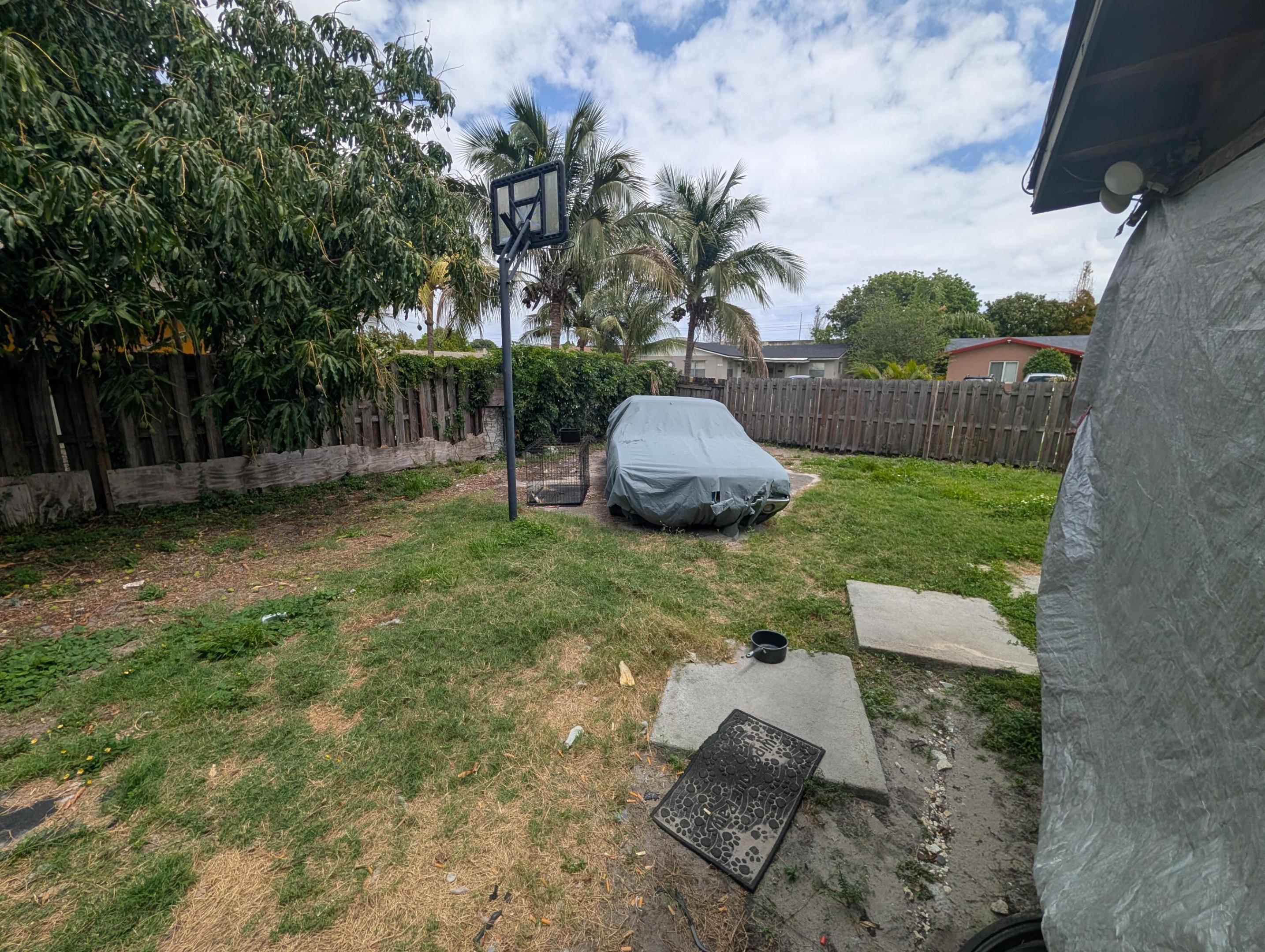 SUNSHINE VILLAS - Residential Income