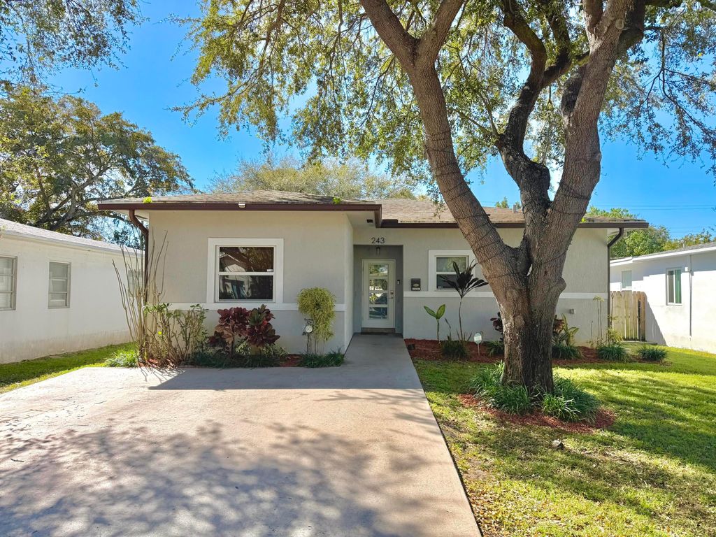 Photo of 243 SW 5th Street, Dania Beach, FL 33004 (MLS # B26006549)