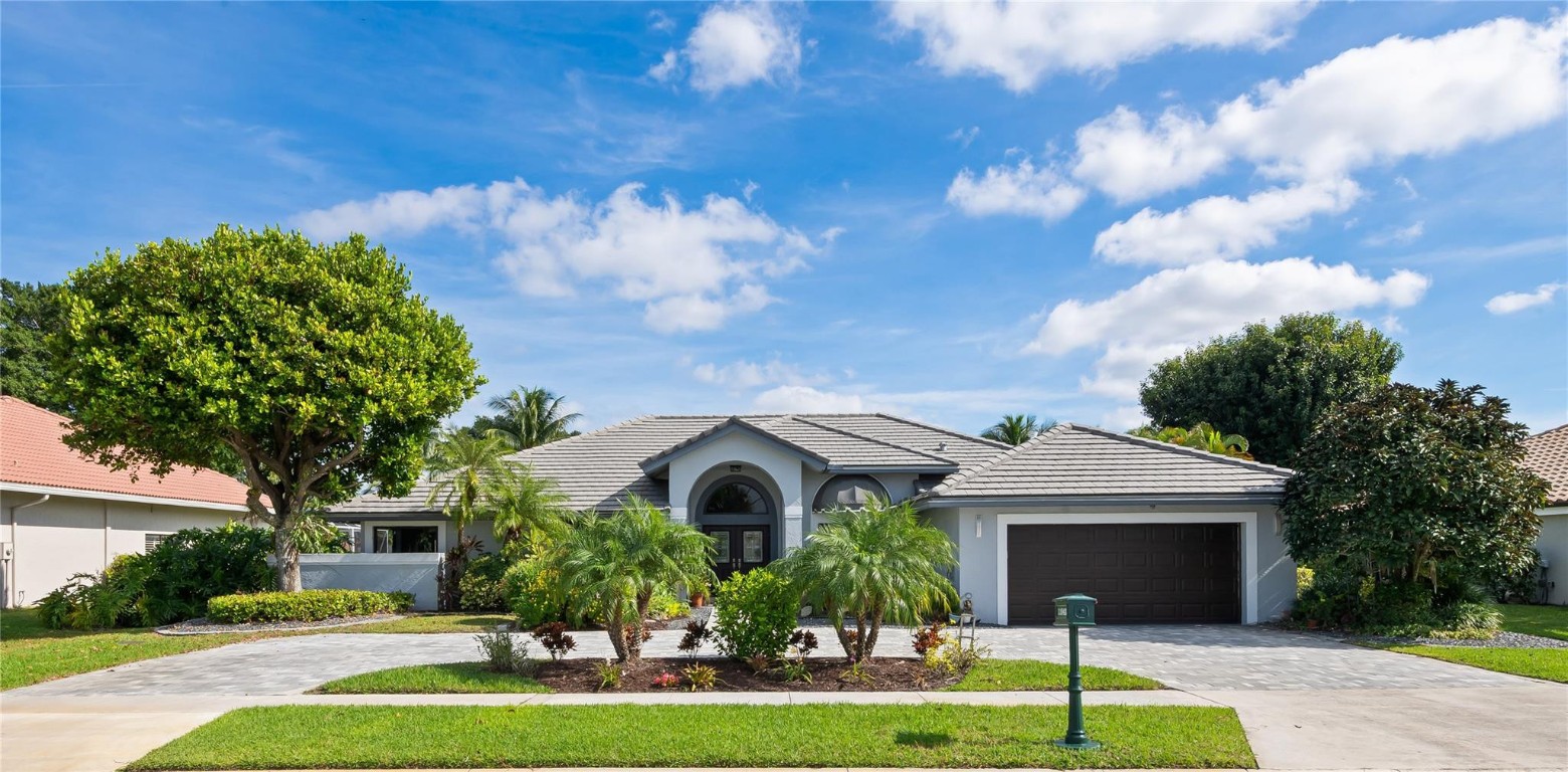 11043 Boca Woods Lane