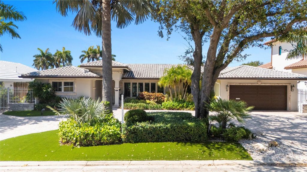 Photo of 3220 NE 57th Court, Fort Lauderdale, FL 33308 (MLS # F10503999)