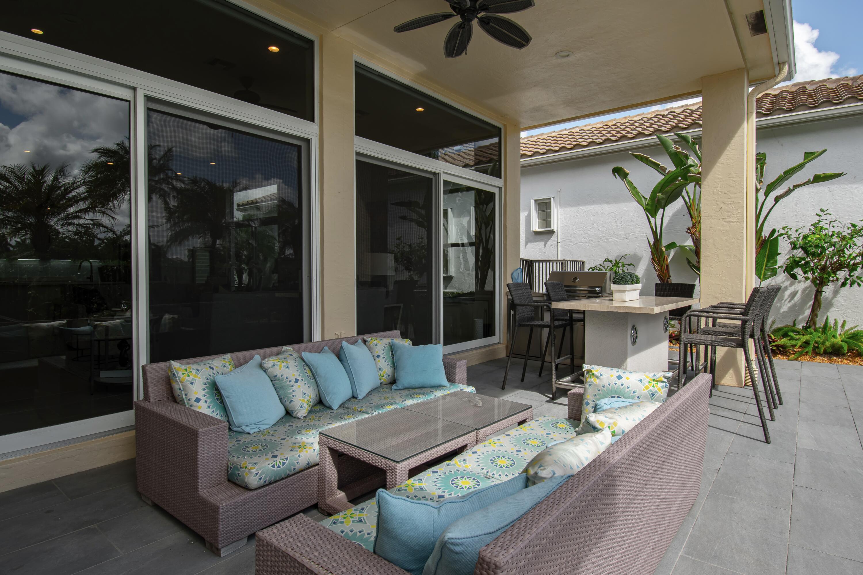 ADDISON RESERVE PAR 15 - Residential Lease