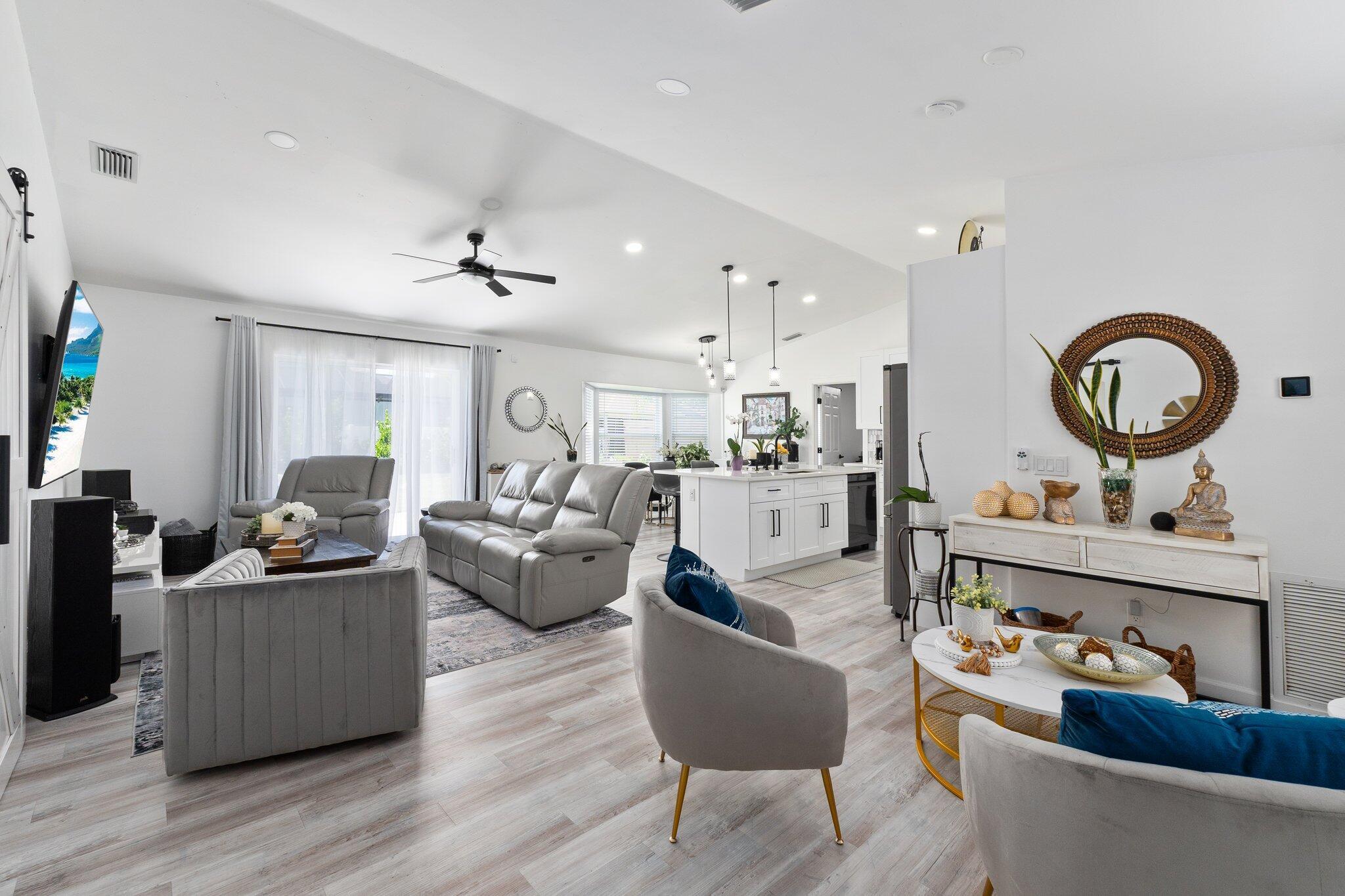 PORT ST LUCIE SECTION 46 - Residential Lease