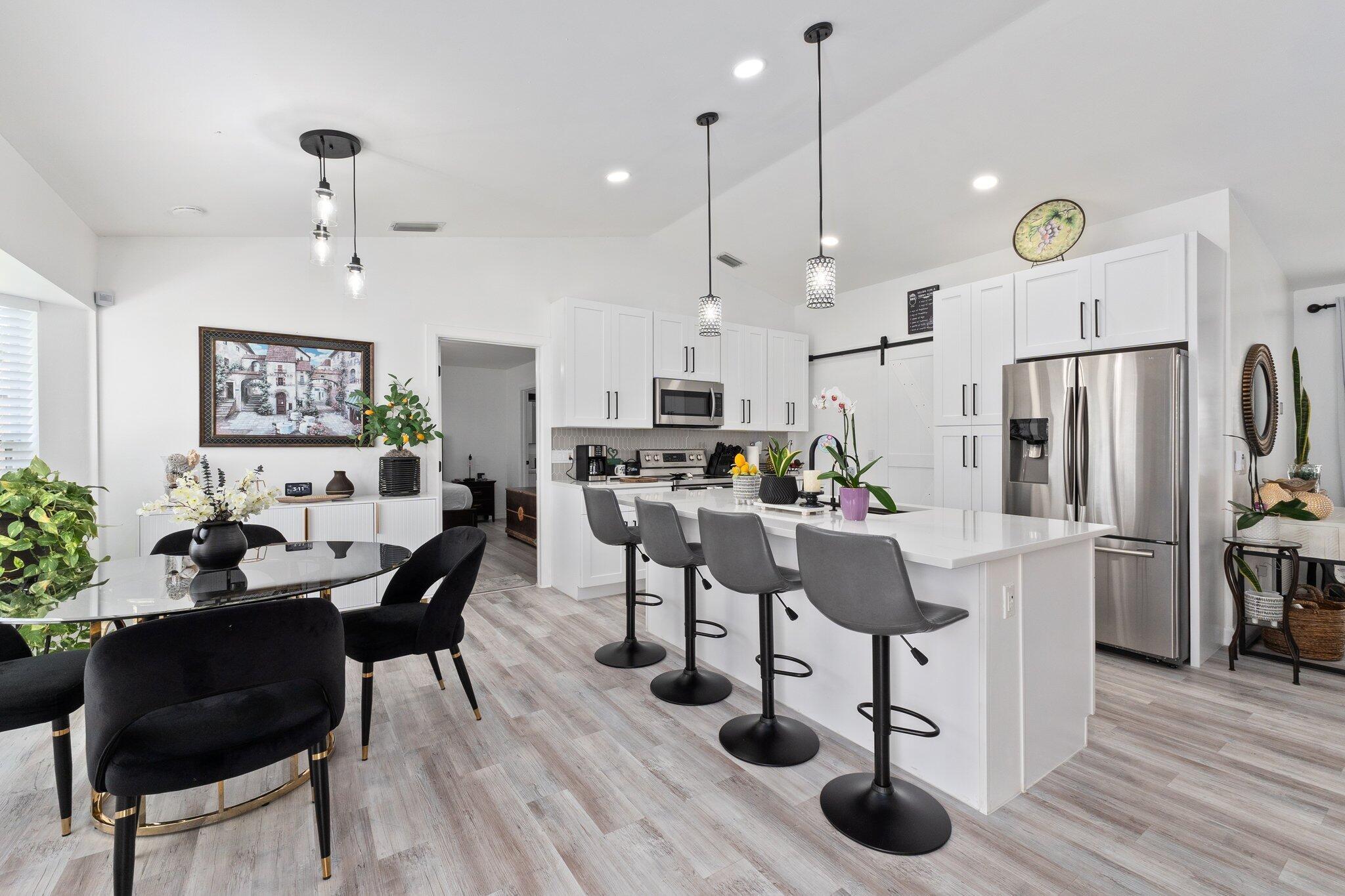 PORT ST LUCIE SECTION 46 - Residential Lease