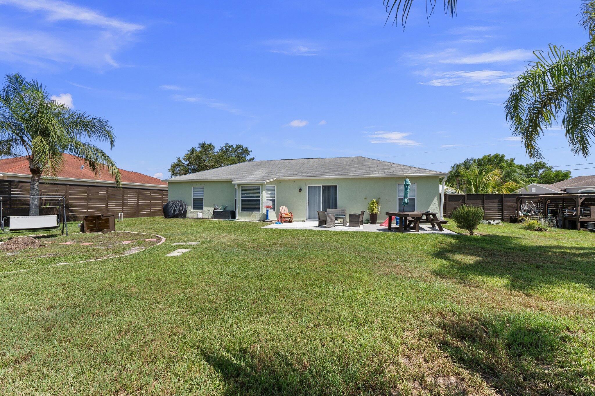 PORT ST LUCIE SECTION 46 - Residential Lease