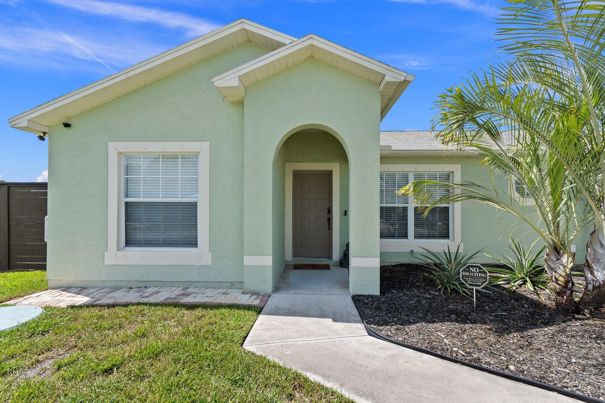 PORT ST LUCIE SECTION 46 - Residential Lease