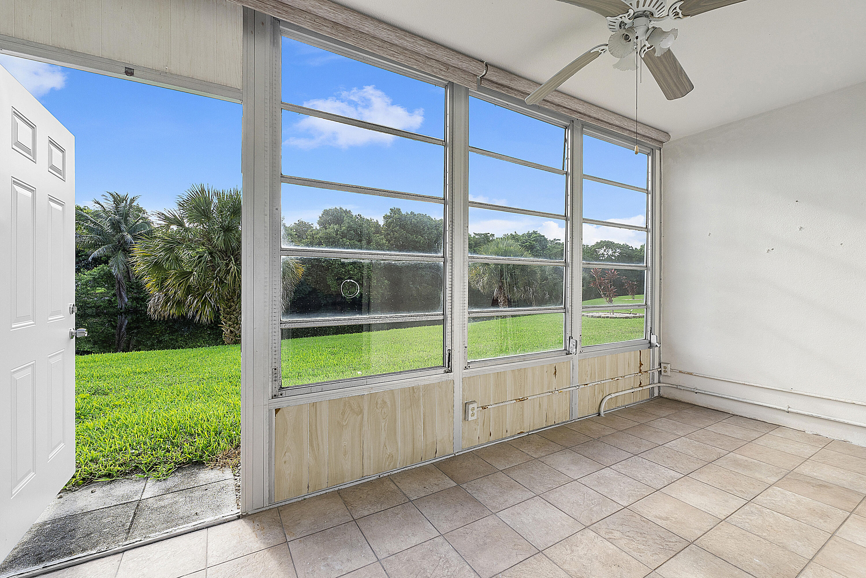 NEWPORT G CONDO - Residential