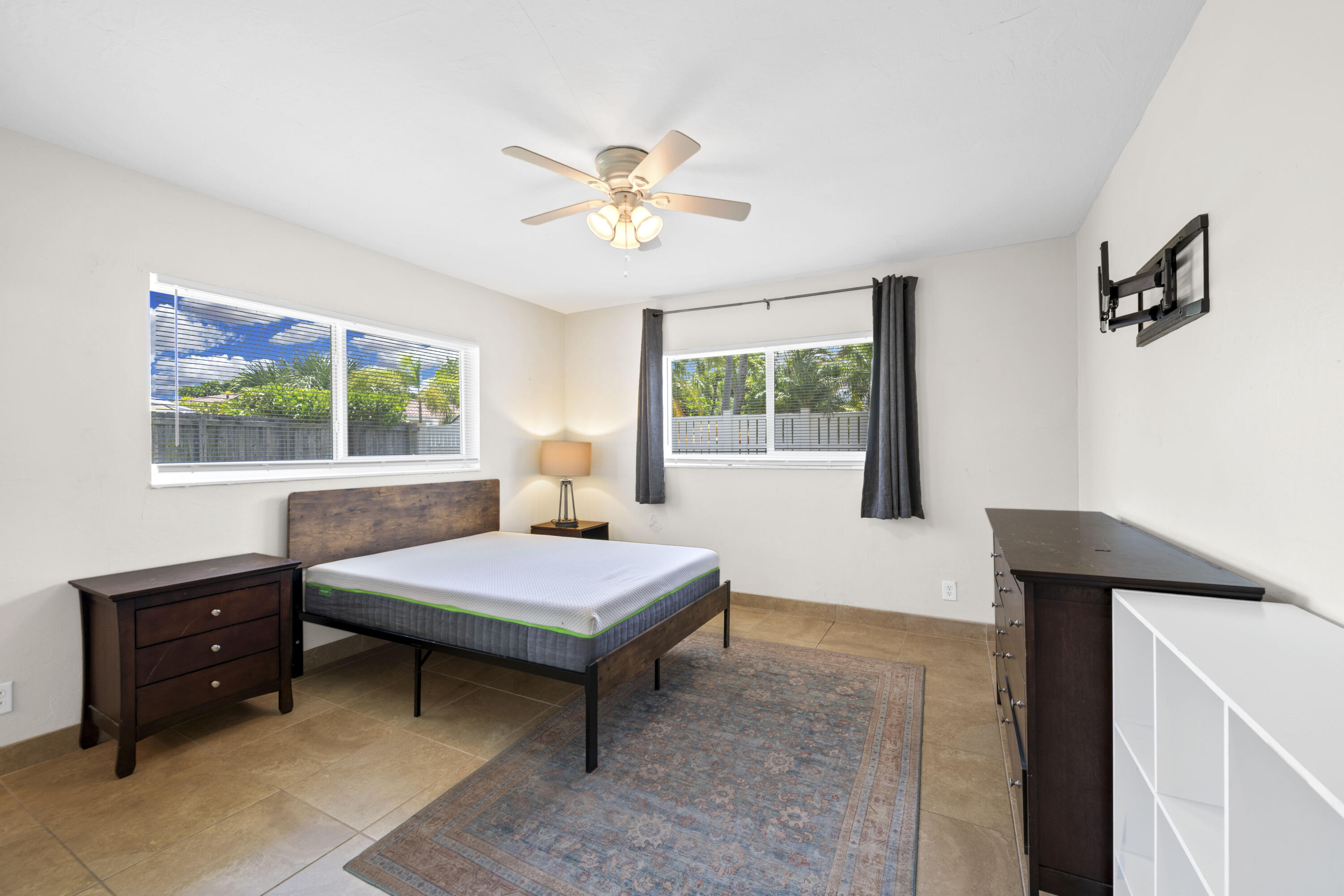 SILVER SHORES SEC OF LAUDERDALE - Residential Lease