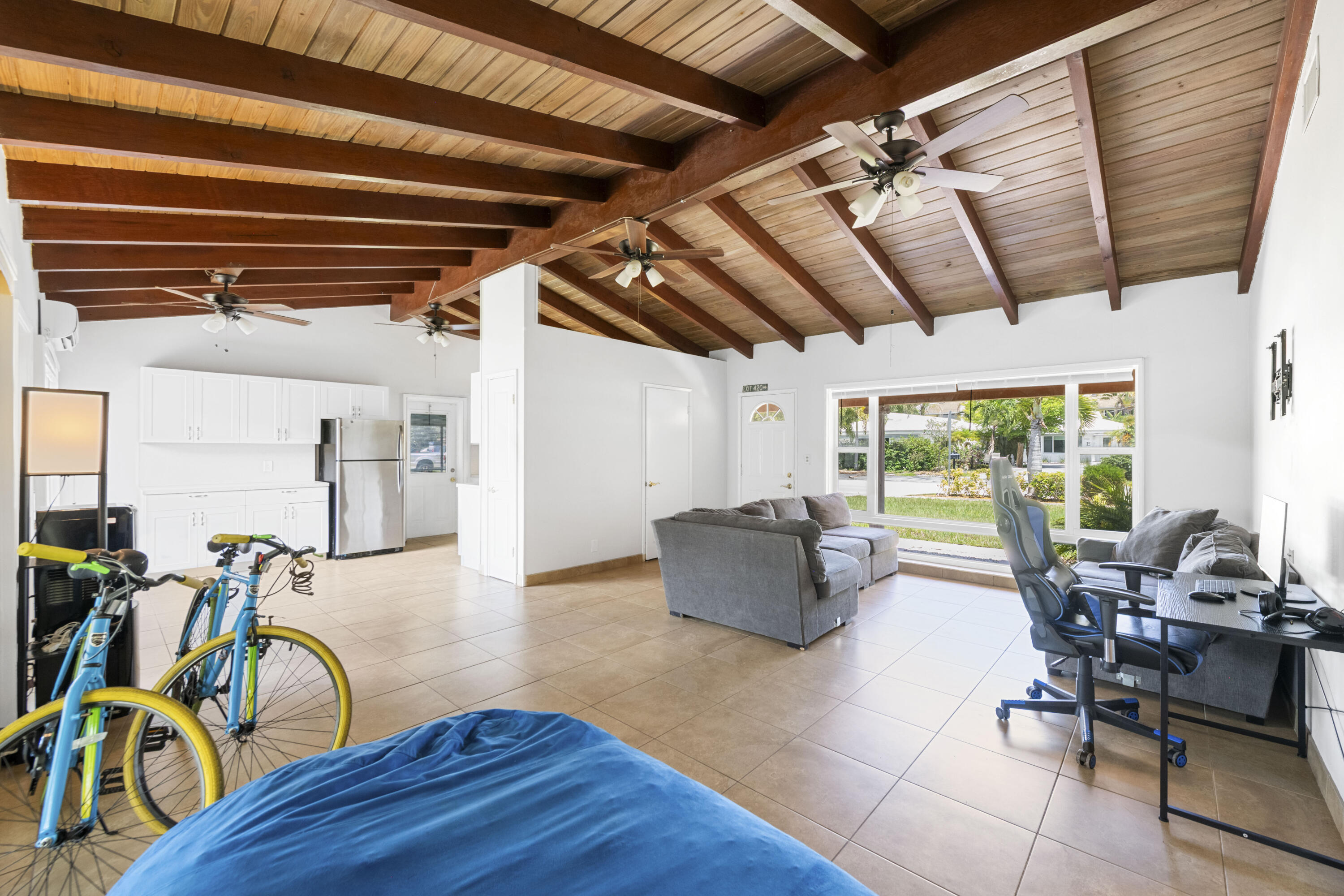 4511 Seagrape Drive