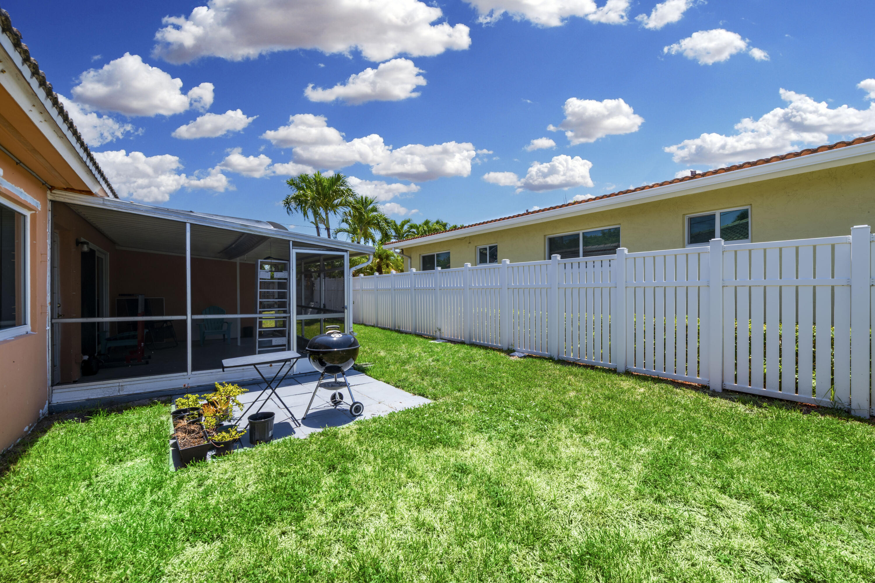 SILVER SHORES SEC OF LAUDERDALE - Residential Lease
