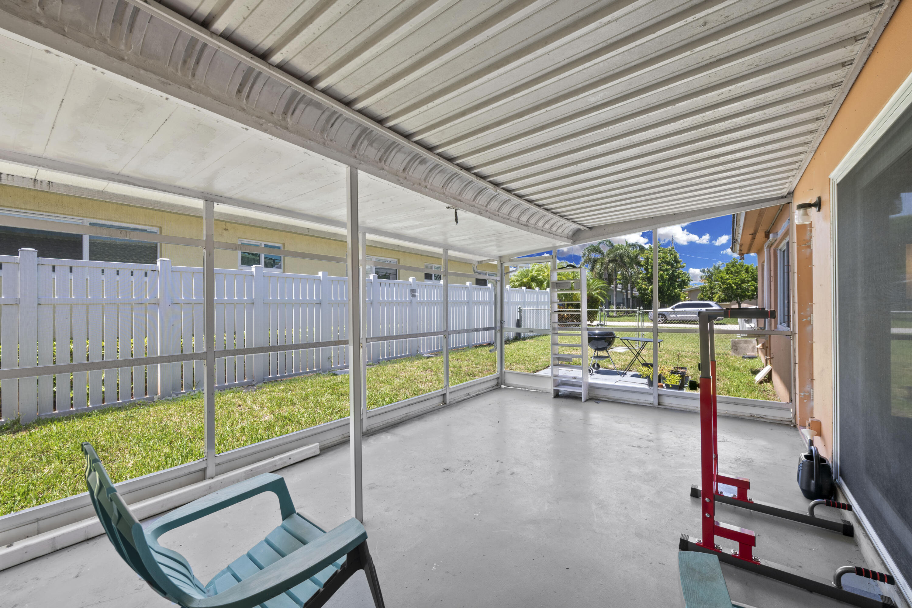 SILVER SHORES SEC OF LAUDERDALE - Residential Lease