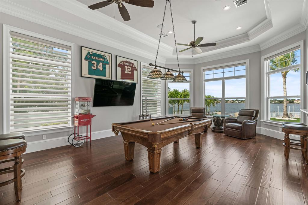 Loxahatchee River - Residential