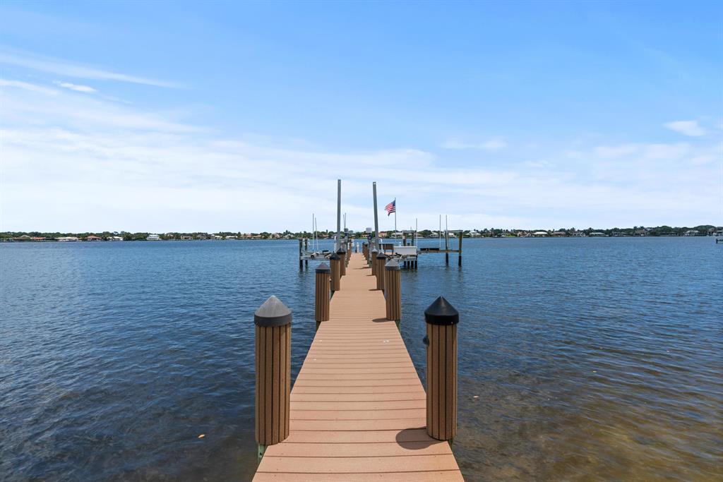 Loxahatchee River - Residential
