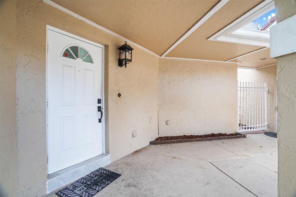 Photo of 1427 Seagrape Circle, Weston, FL 33326 (MLS # F10545701)